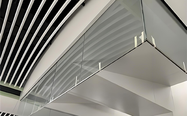 彬县玻璃挡烟垂壁