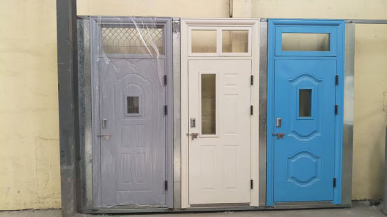 彬县学校教室门