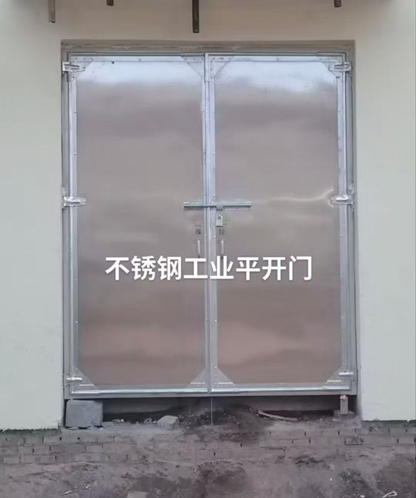 不锈钢彬县工业平开门在现代工业场景中的应用实践